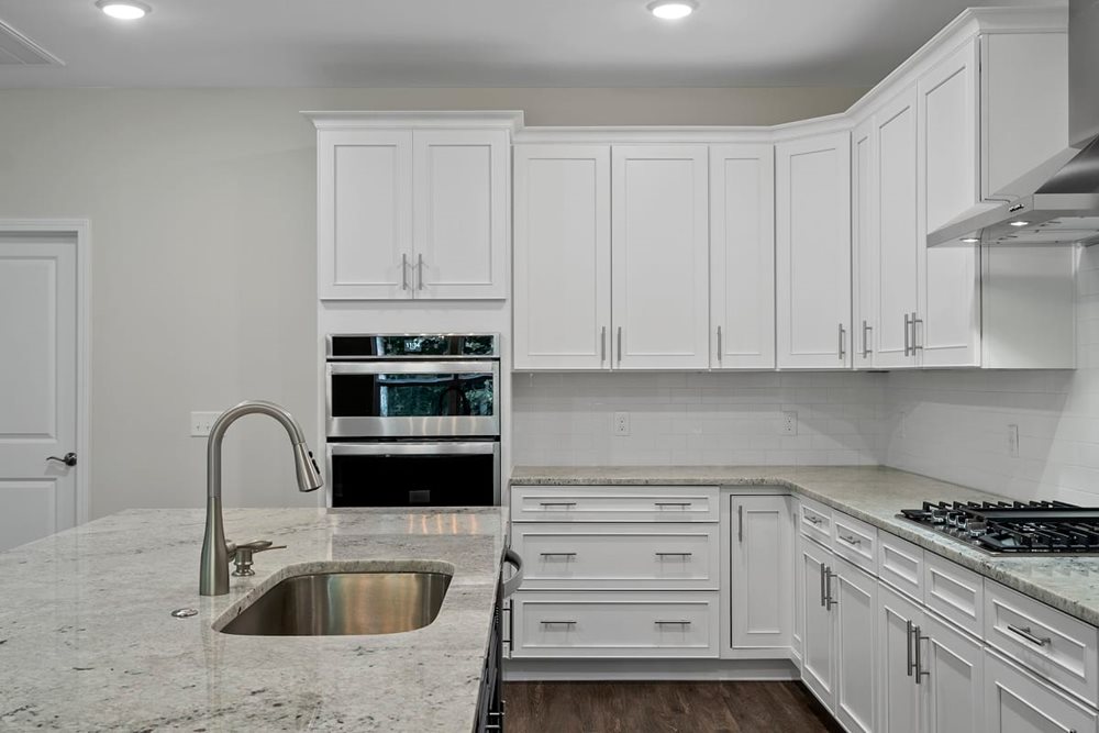 Kitchen5 at TimothyLakes by CenterPark
