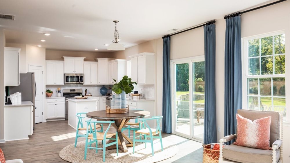 HanoverKitchen at Limehouse Arbor by Lennar