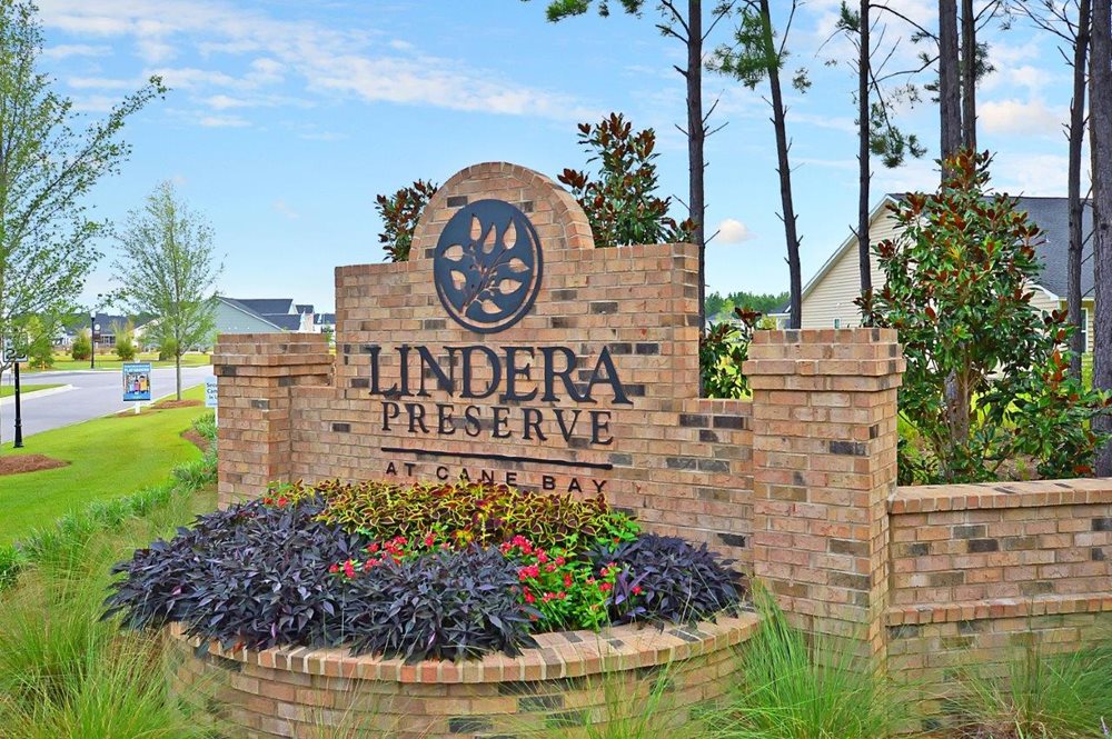 Entrance at LinderaPreserve by Lennar