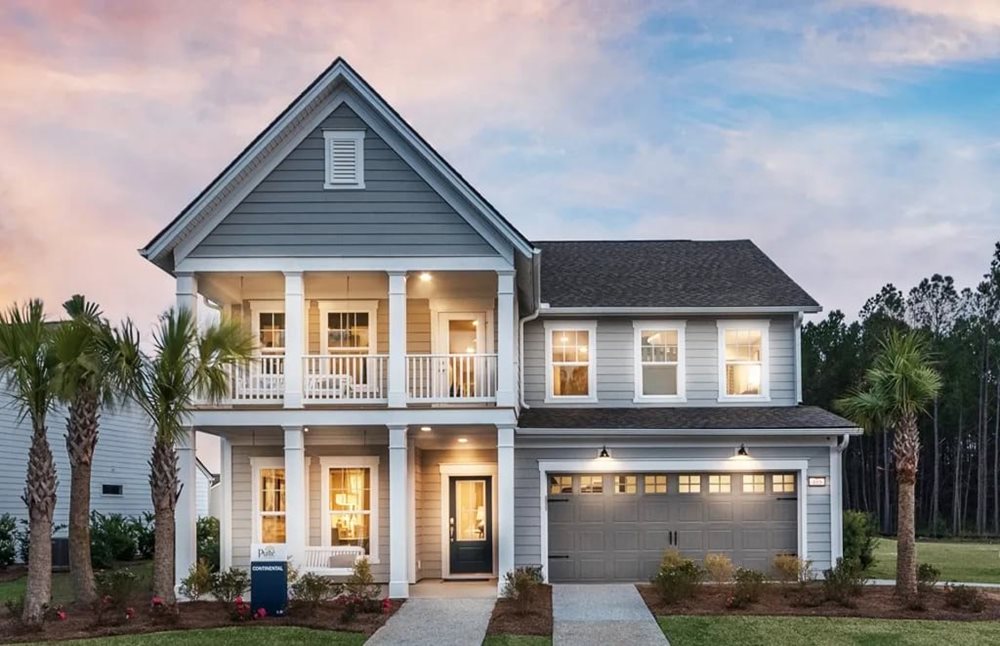 ContinentalExterior at NorthwoodChase by Pulte