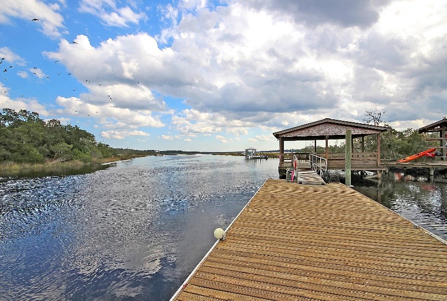 The Landing at Poplar Grove: A water lover’s paradise in a rural setting, just minutes from town