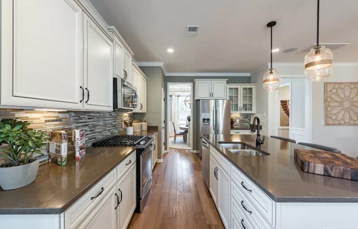 Oakfield Pulte Magnolia Model Home Kitchen