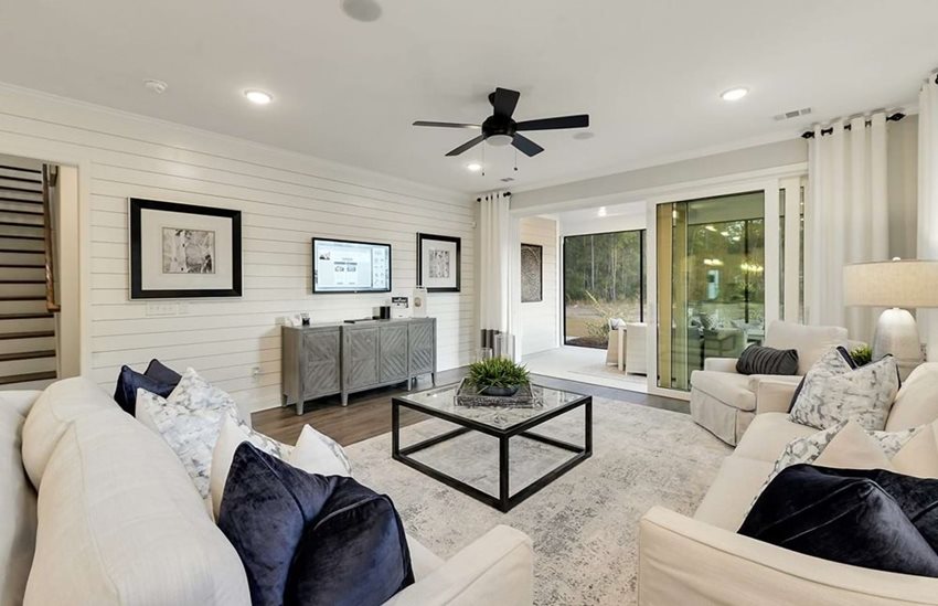 Pulte Opens Martin Ray Model at Harbor Retreat in Waterways