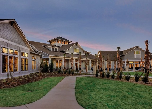 K Hovnanian Four Seasons at Lakes of Cane Bay Summerville Clubhouse