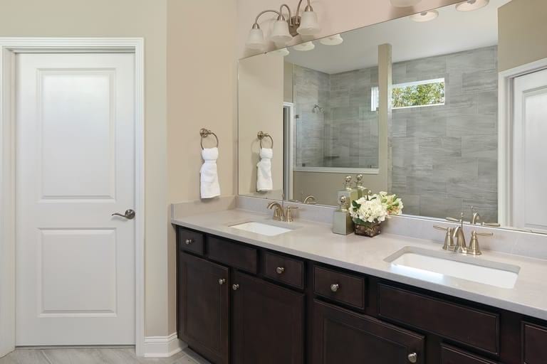 Nexton Del Webb Martin Ray Model Master Bathroom Vanity